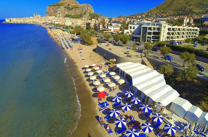 Cefalu Sea Palace <div class="m-page-header__rating"><span class="m-page-header__rating--star"></span><span class="m-page-header__rating--star"></span><span class="m-page-header__rating--star"></span><span class="m-page-header__rating--star"></span></div>