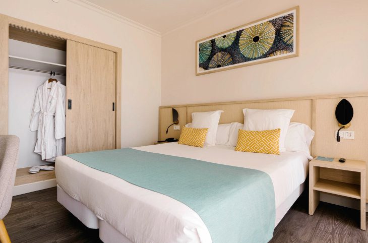 Alua Soul Palma (adults only) <div class="m-page-header__rating"><span class="m-page-header__rating--star"></span><span class="m-page-header__rating--star"></span><span class="m-page-header__rating--star"></span><span class="m-page-header__rating--star"></span></div>