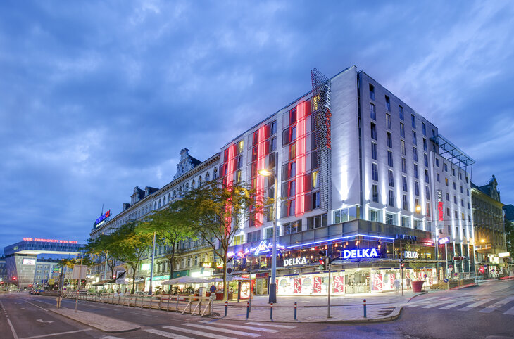 IntercityHotel Wien <div class="m-page-header__rating"></div>