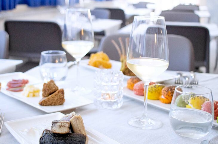 Montecristo <div class="m-page-header__rating"><span class="m-page-header__rating--star"></span><span class="m-page-header__rating--star"></span><span class="m-page-header__rating--star"></span><span class="m-page-header__rating--star"></span></div>