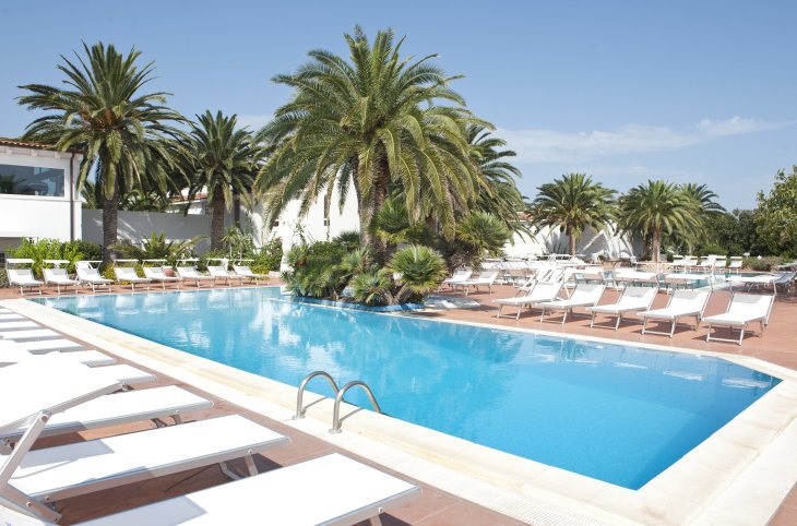 Ostuni Rosa Marina Resort (Erlebnisreise Apulien) <div class="m-page-header__rating"><span class="m-page-header__rating--star"></span><span class="m-page-header__rating--star"></span><span class="m-page-header__rating--star"></span><span class="m-page-header__rating--star"></span></div>
