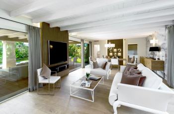 Villa Aurora