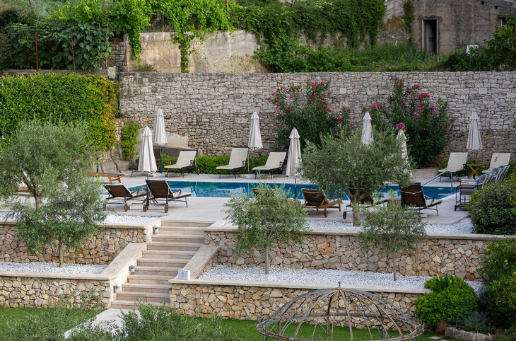 Puteus Palace Heritage Hotel <div class="m-page-header__rating"><span class="m-page-header__rating--star"></span><span class="m-page-header__rating--star"></span><span class="m-page-header__rating--star"></span><span class="m-page-header__rating--star"></span><span class="m-page-header__rating--star"></span></div>