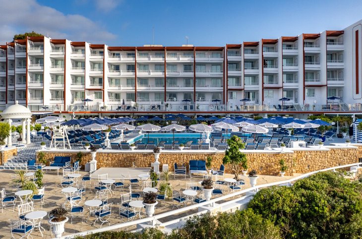 Mongibello Ibiza <div class="m-page-header__rating"><span class="m-page-header__rating--star"></span><span class="m-page-header__rating--star"></span><span class="m-page-header__rating--star"></span><span class="m-page-header__rating--star"></span></div>