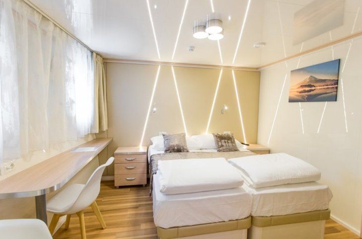 Kreuzfahrt Deluxe <div class="m-page-header__rating"></div>