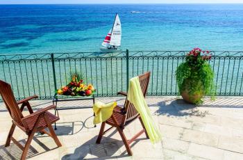 Waterfront-Suiten Cala del Forte