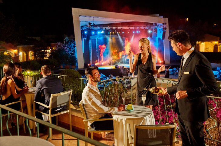 Forte Village Resort, Villa del Parco <div class="m-page-header__rating"><span class="m-page-header__rating--star"></span><span class="m-page-header__rating--star"></span><span class="m-page-header__rating--star"></span><span class="m-page-header__rating--star"></span><span class="m-page-header__rating--star"></span></div>