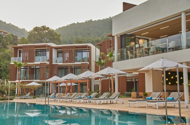 The Club Cala San Miguel Hotel (adults only), Curio Collection by Hilton <div class="m-page-header__rating"><span class="m-page-header__rating--star"></span><span class="m-page-header__rating--star"></span><span class="m-page-header__rating--star"></span><span class="m-page-header__rating--star"></span><span class="m-page-header__rating--star"></span></div>