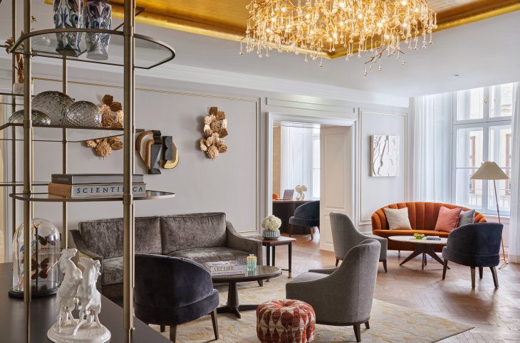 Rosewood Vienna <div class="m-page-header__rating"><span class="m-page-header__rating--star"></span><span class="m-page-header__rating--star"></span><span class="m-page-header__rating--star"></span><span class="m-page-header__rating--star"></span><span class="m-page-header__rating--star"></span></div>