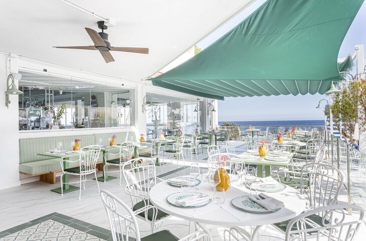 Mongibello Ibiza <div class="m-page-header__rating"><span class="m-page-header__rating--star"></span><span class="m-page-header__rating--star"></span><span class="m-page-header__rating--star"></span><span class="m-page-header__rating--star"></span></div>