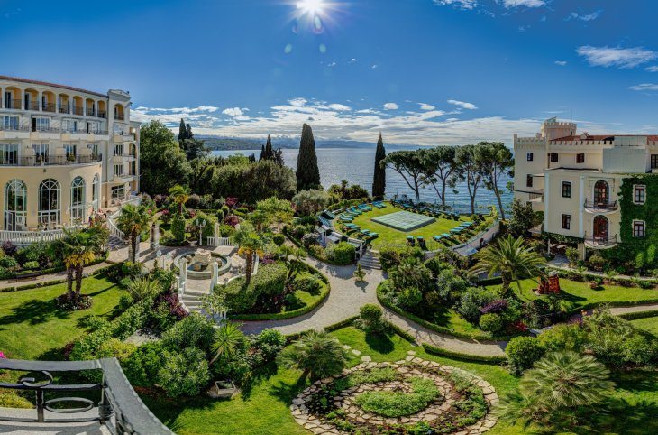Hotel Miramar <div class="m-page-header__rating"><span class="m-page-header__rating--star"></span><span class="m-page-header__rating--star"></span><span class="m-page-header__rating--star"></span><span class="m-page-header__rating--star"></span><span class="m-page-header__rating--s ">s</span></div>