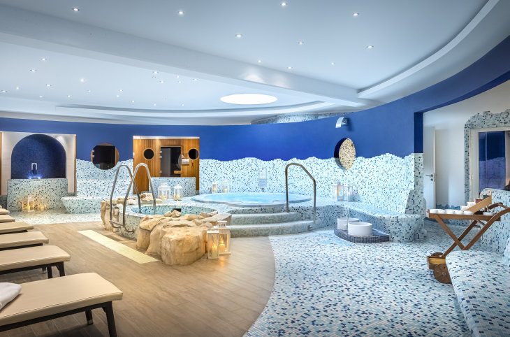 Valamar Diamant <div class="m-page-header__rating"><span class="m-page-header__rating--star"></span><span class="m-page-header__rating--star"></span><span class="m-page-header__rating--star"></span><span class="m-page-header__rating--star"></span></div>