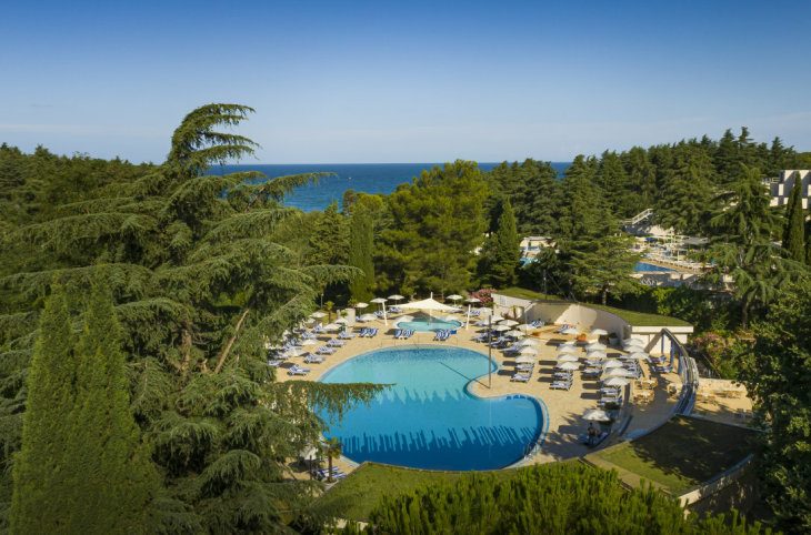 Valamar Diamant <div class="m-page-header__rating"><span class="m-page-header__rating--star"></span><span class="m-page-header__rating--star"></span><span class="m-page-header__rating--star"></span><span class="m-page-header__rating--star"></span></div>