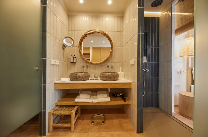 The Club Cala San Miguel Hotel (adults only), Curio Collection by Hilton <div class="m-page-header__rating"><span class="m-page-header__rating--star"></span><span class="m-page-header__rating--star"></span><span class="m-page-header__rating--star"></span><span class="m-page-header__rating--star"></span><span class="m-page-header__rating--star"></span></div>