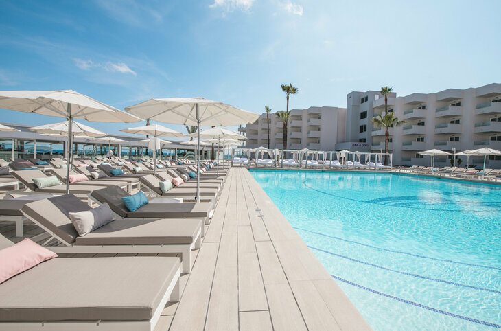 Sentido Garbi Ibiza & Spa <div class="m-page-header__rating"><span class="m-page-header__rating--star"></span><span class="m-page-header__rating--star"></span><span class="m-page-header__rating--star"></span><span class="m-page-header__rating--star"></span></div>