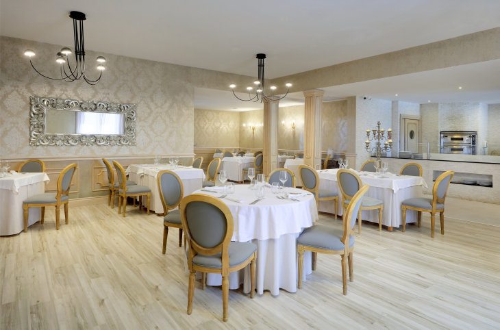 Grand Palladium Select Palace Ibiza <div class="m-page-header__rating"><span class="m-page-header__rating--star"></span><span class="m-page-header__rating--star"></span><span class="m-page-header__rating--star"></span><span class="m-page-header__rating--star"></span><span class="m-page-header__rating--star"></span></div>