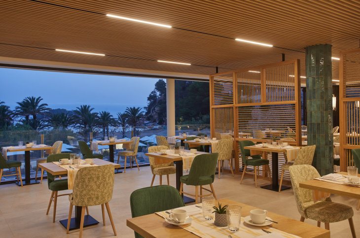 The Club Cala San Miguel Hotel (adults only), Curio Collection by Hilton <div class="m-page-header__rating"><span class="m-page-header__rating--star"></span><span class="m-page-header__rating--star"></span><span class="m-page-header__rating--star"></span><span class="m-page-header__rating--star"></span><span class="m-page-header__rating--star"></span></div>