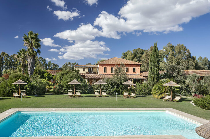 Janas Country Resort <div class="m-page-header__rating"><span class="m-page-header__rating--star"></span><span class="m-page-header__rating--star"></span><span class="m-page-header__rating--star"></span><span class="m-page-header__rating--star"></span></div>