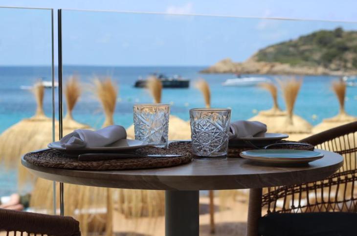 Universal Hotel Aquamarin <div class="m-page-header__rating"><span class="m-page-header__rating--star"></span><span class="m-page-header__rating--star"></span><span class="m-page-header__rating--star"></span><span class="m-page-header__rating--star"></span></div>