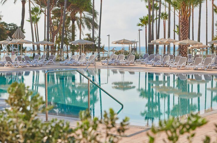 Hipotels Mediterraneo Club <div class="m-page-header__rating"><span class="m-page-header__rating--star"></span><span class="m-page-header__rating--star"></span><span class="m-page-header__rating--star"></span><span class="m-page-header__rating--star"></span></div>
