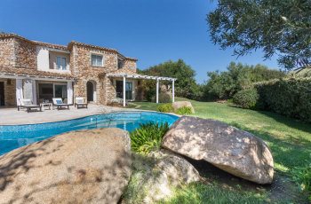 Ginestra mit Privatpool