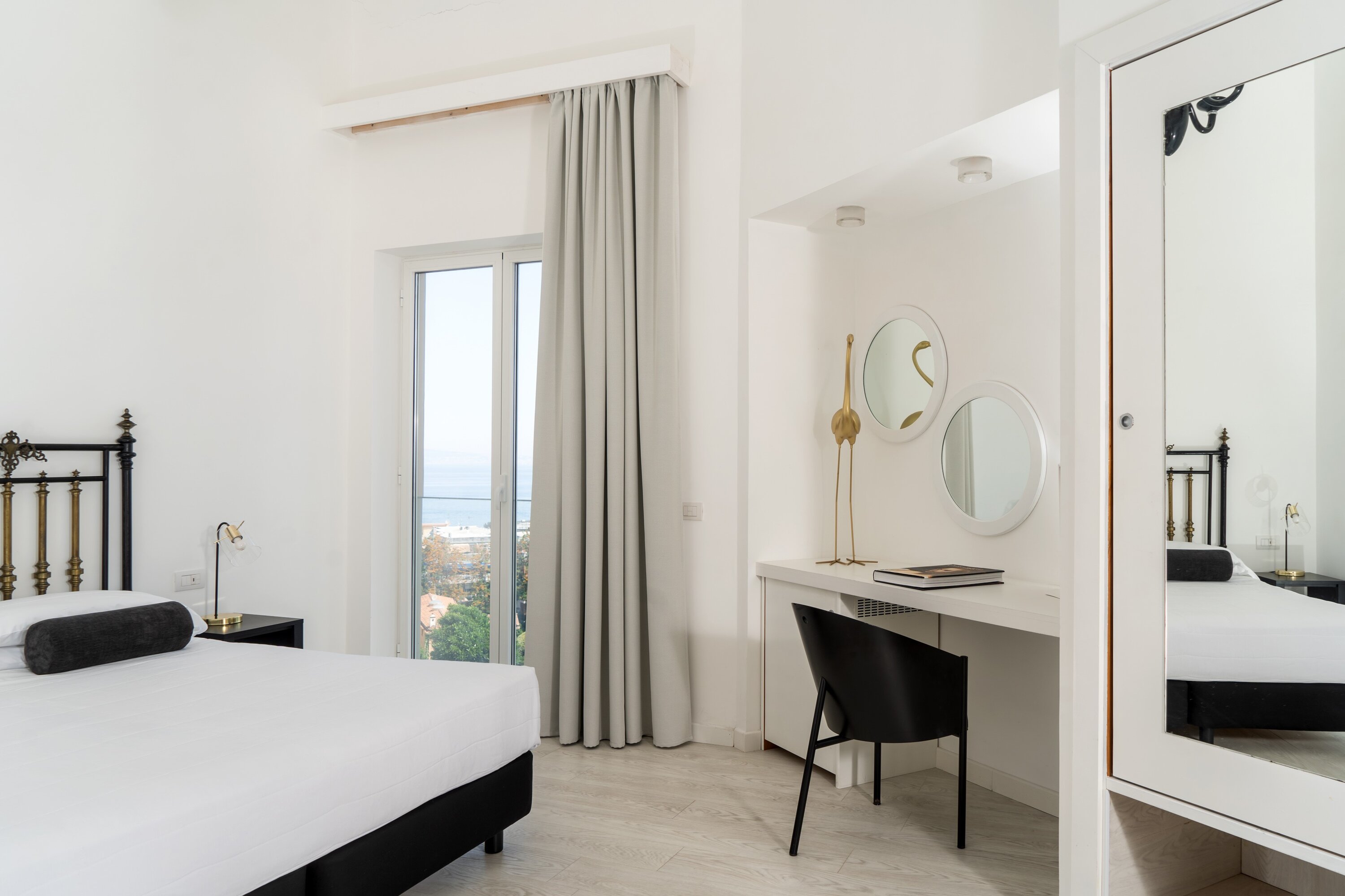 Doppelzimmer franz. Balkon Meerblick