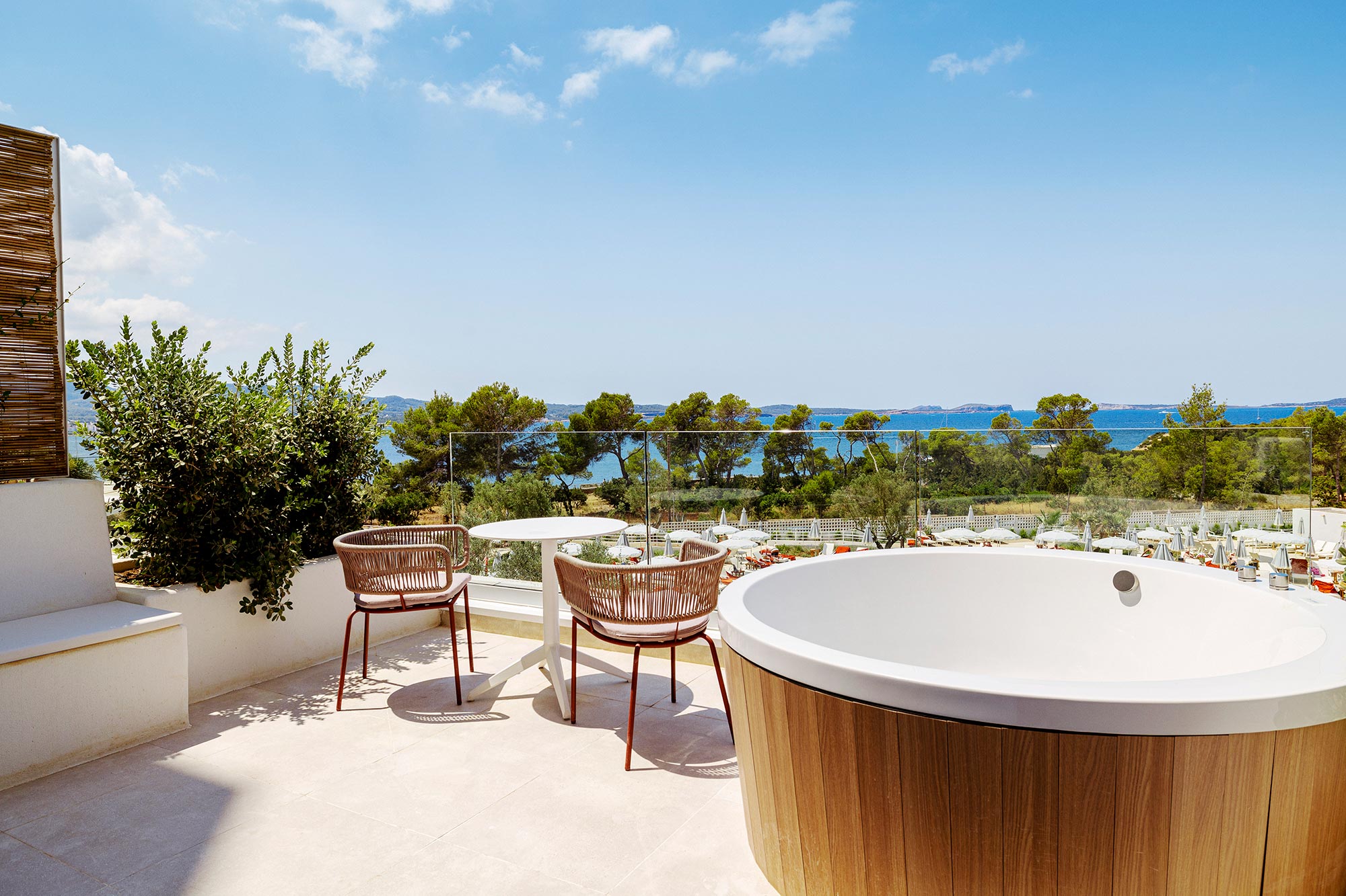 TRS-Ibiza-Hotel-Junior-Suite-Terrace The Signature Level Junior Suite Jacuzzi