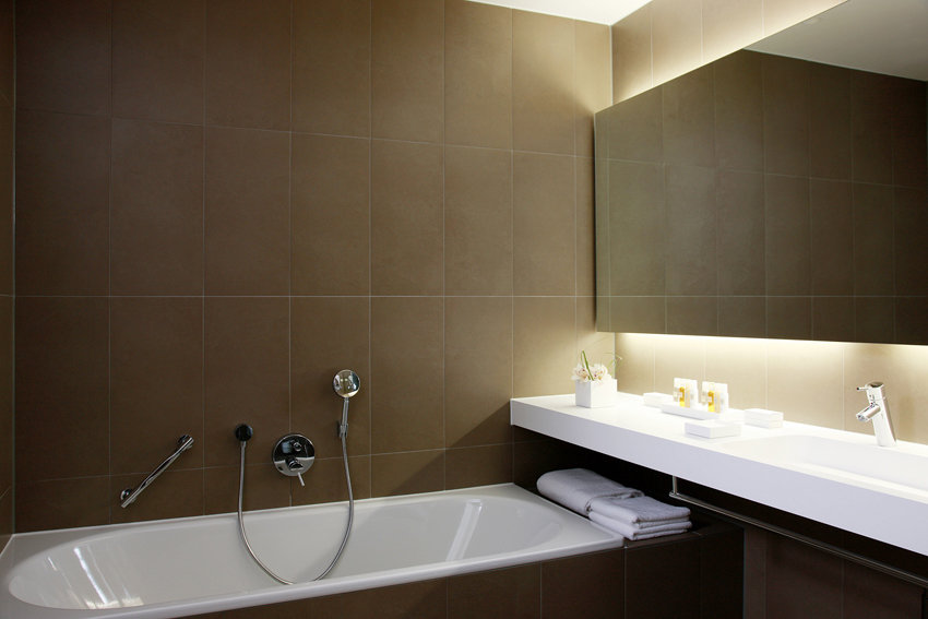 Interconnecting Rooms