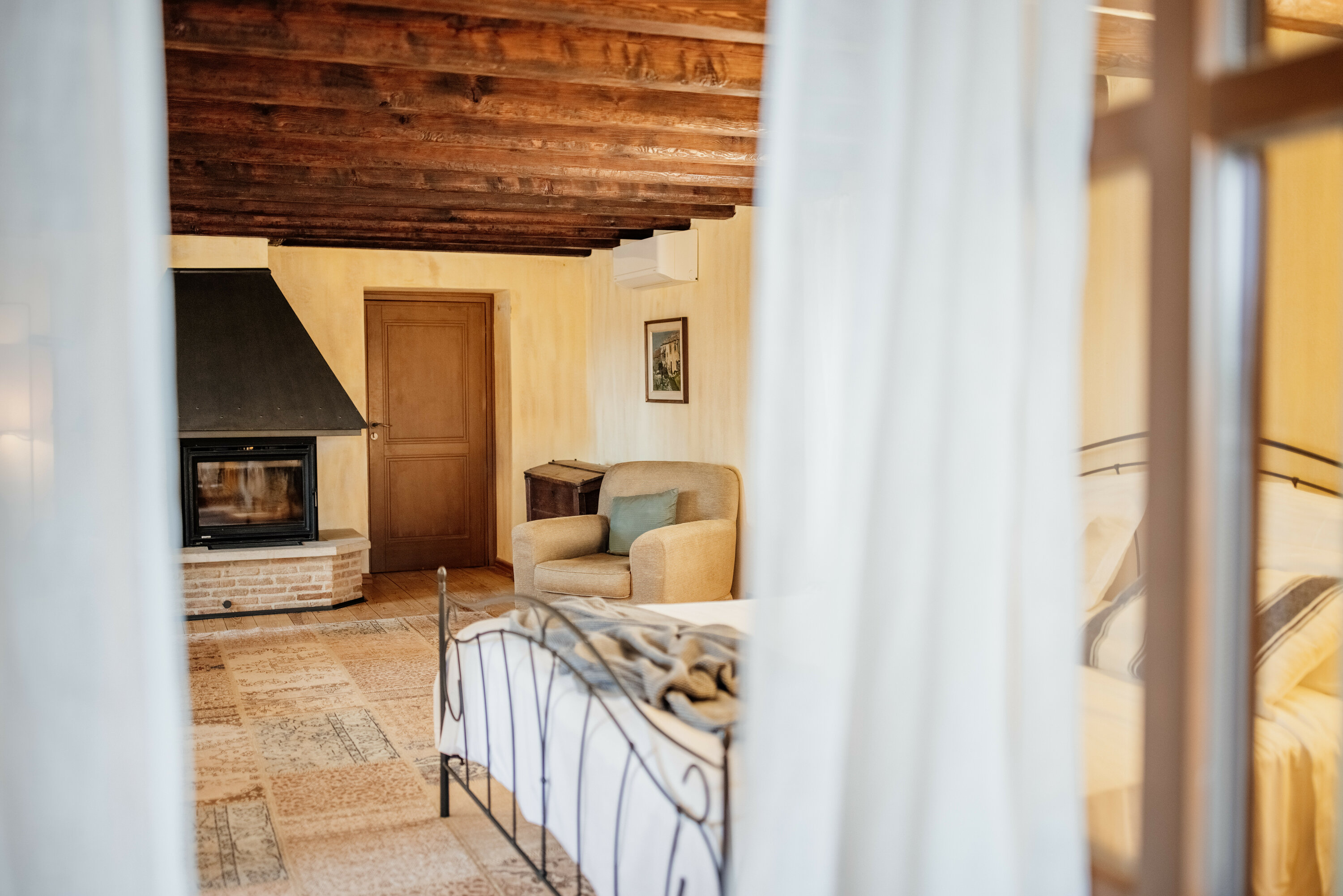 Vintage Suite