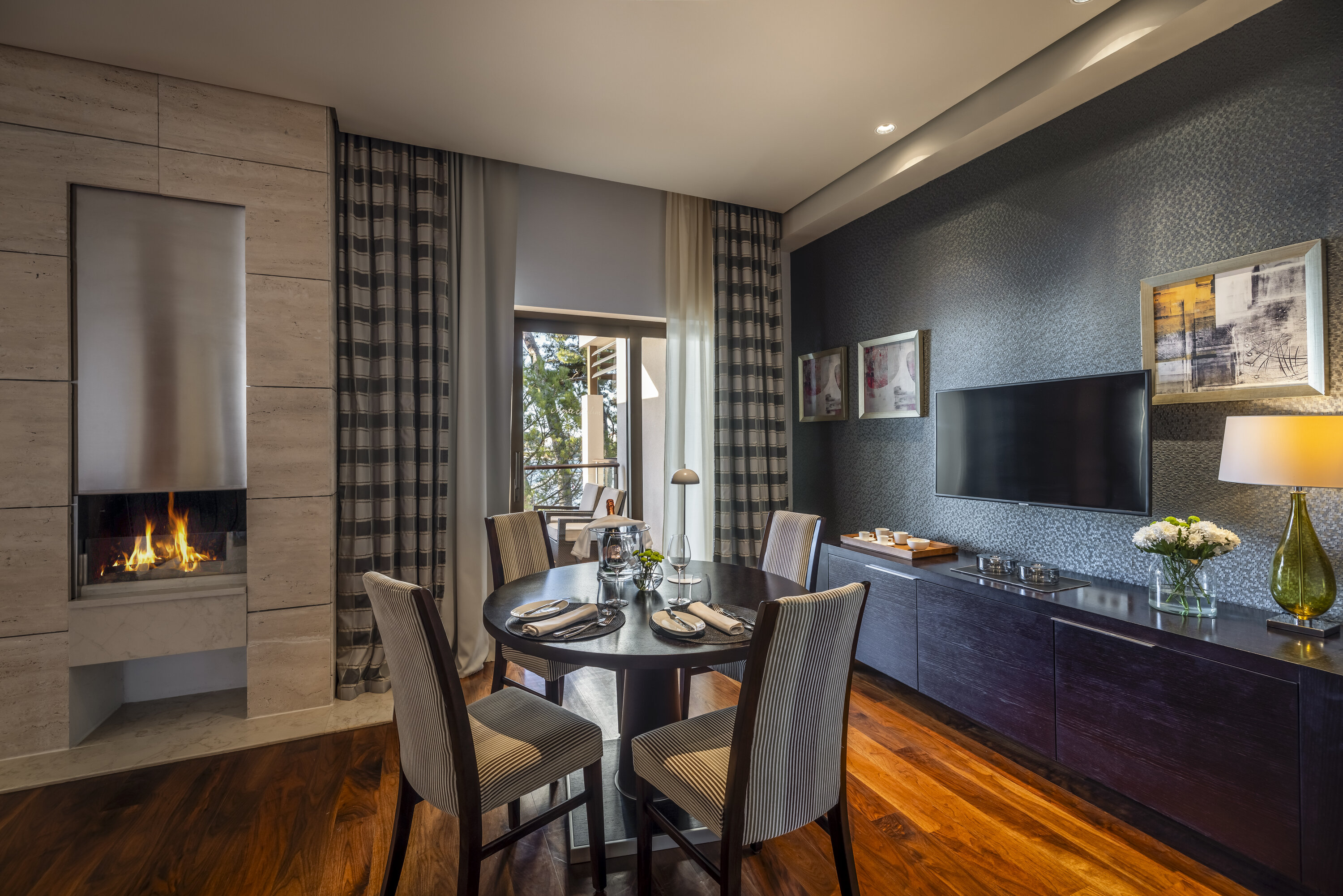 Junior Deluxe Suite