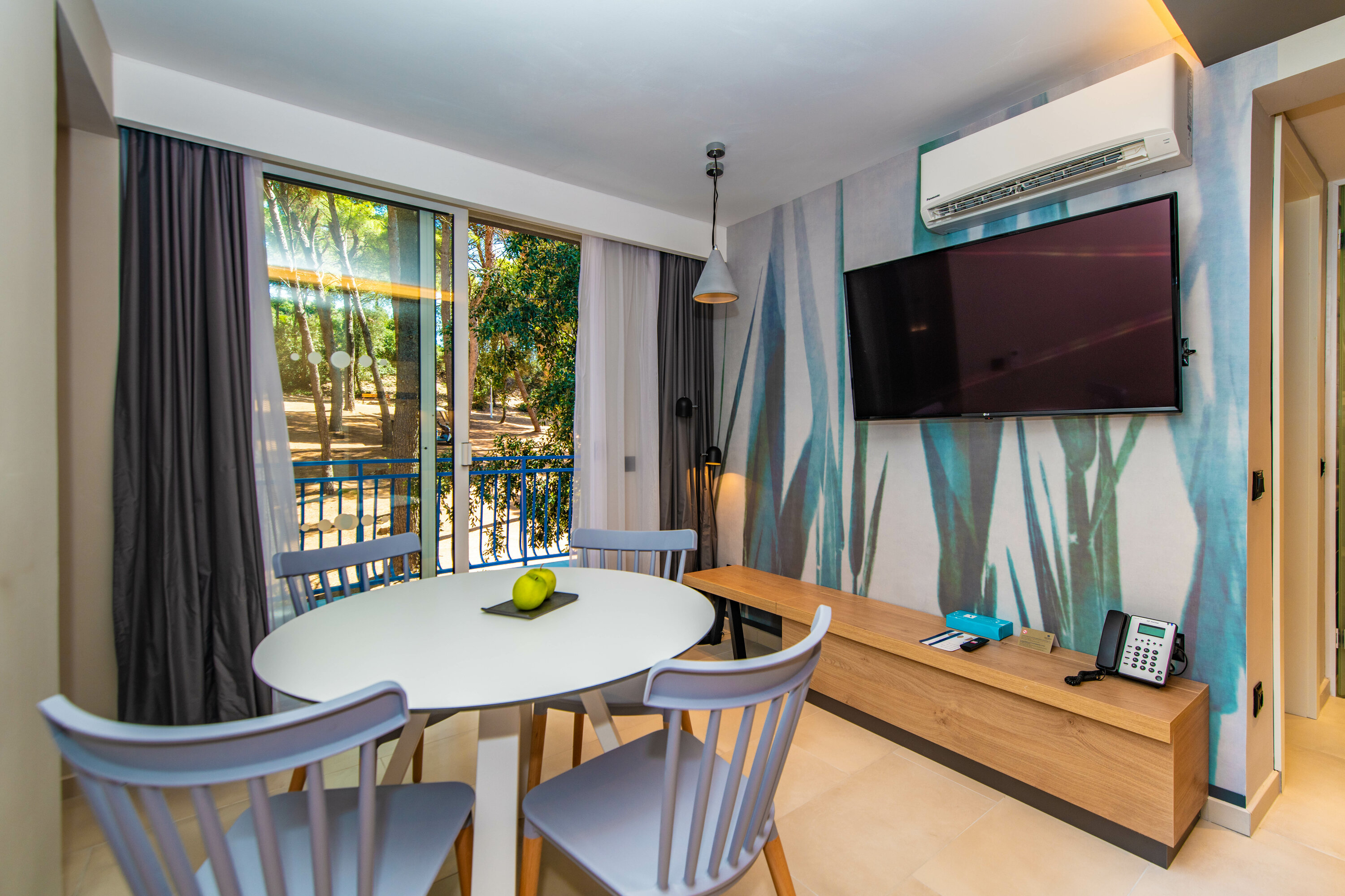 Drei-Raum Appartement (4+1)