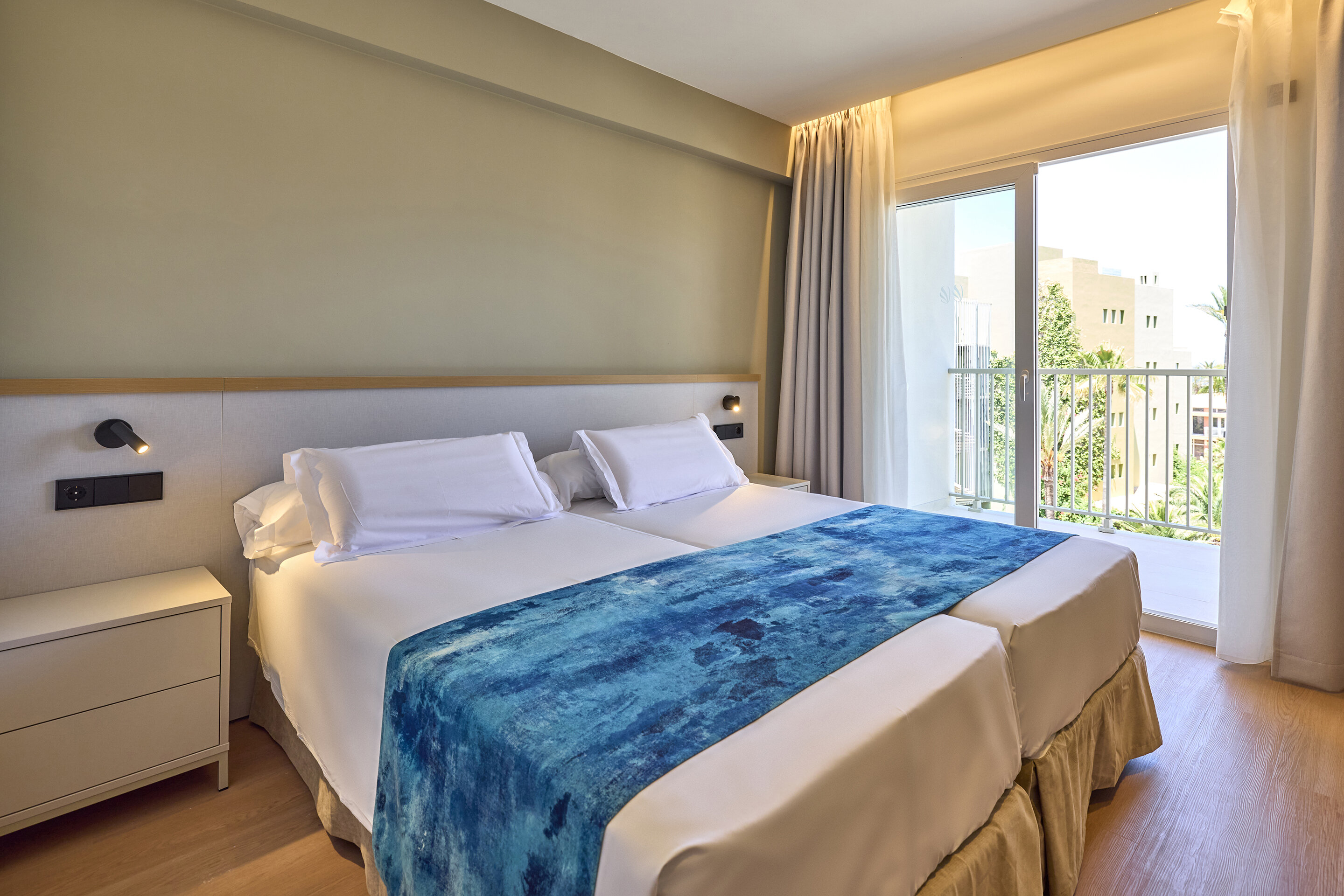 Doppelzimmer Gartenseite/seil. Meersicht