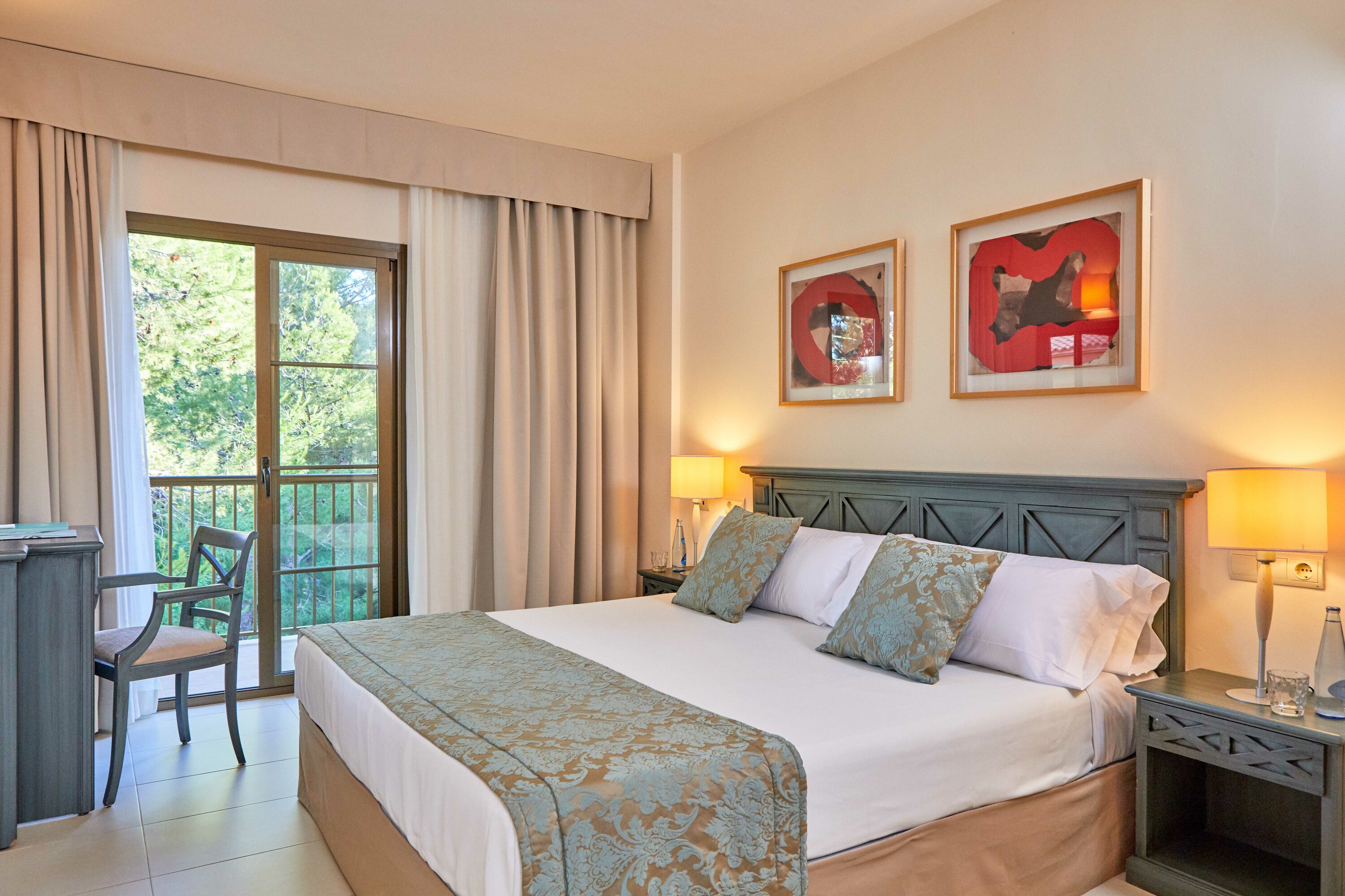 One Bedroom Park Suite