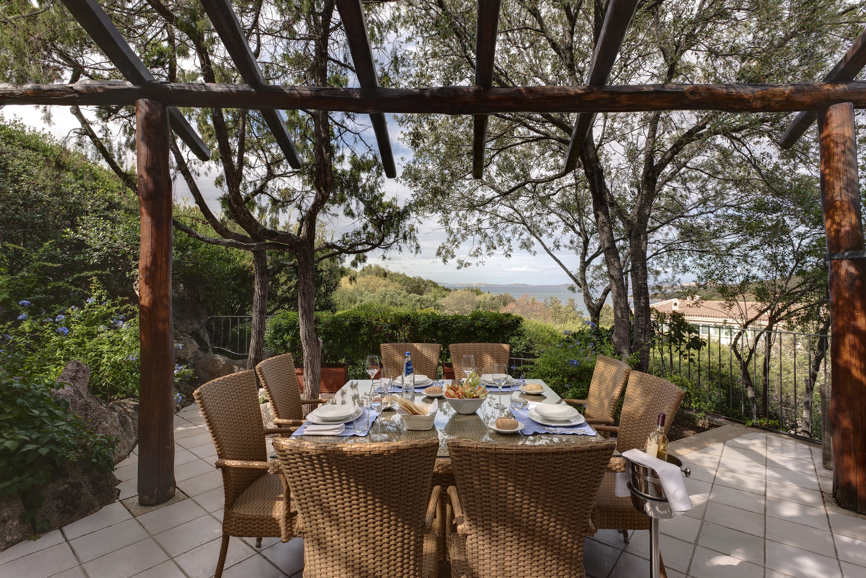 Villa Iris