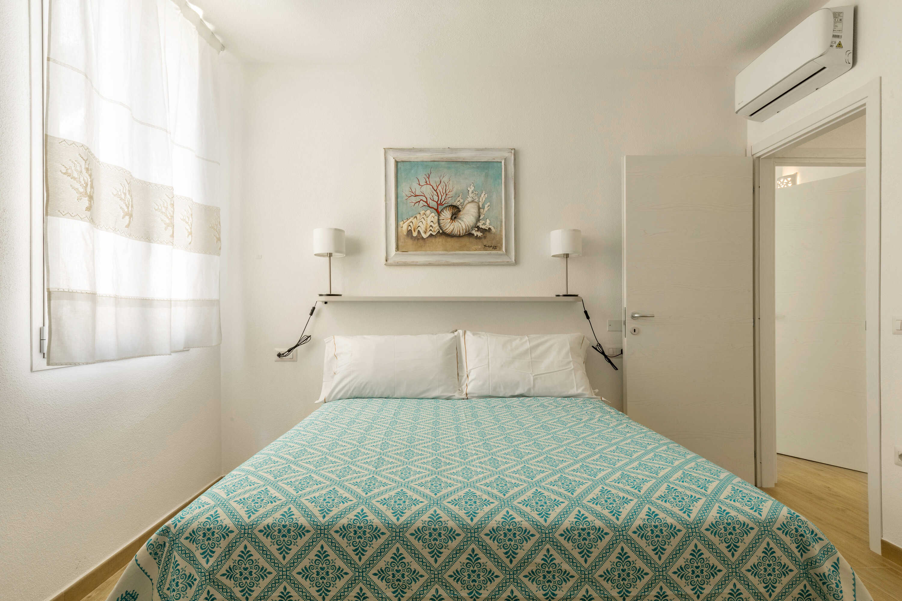 Angelina mit Privatpool