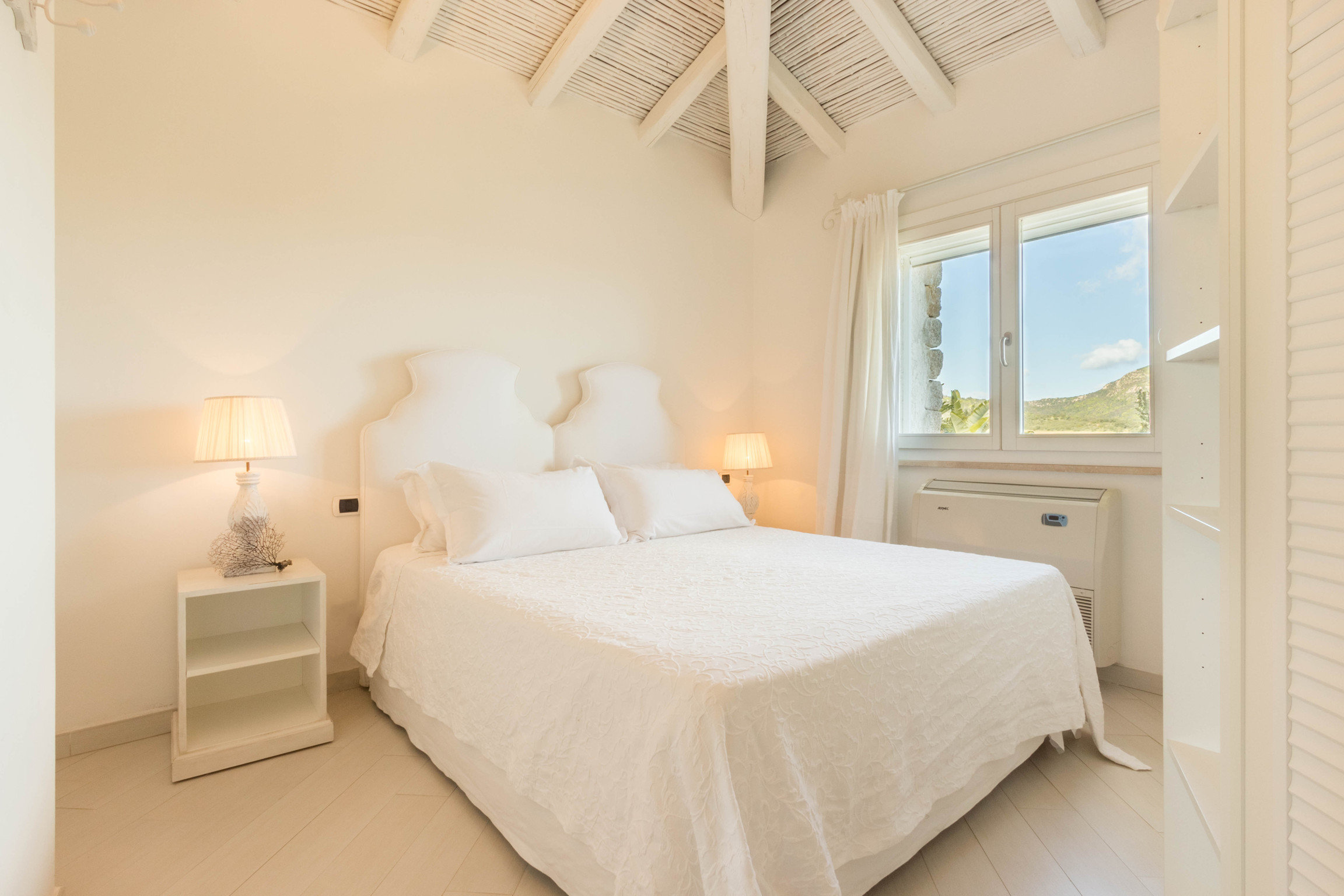 Bougainvillea mit Privatpool