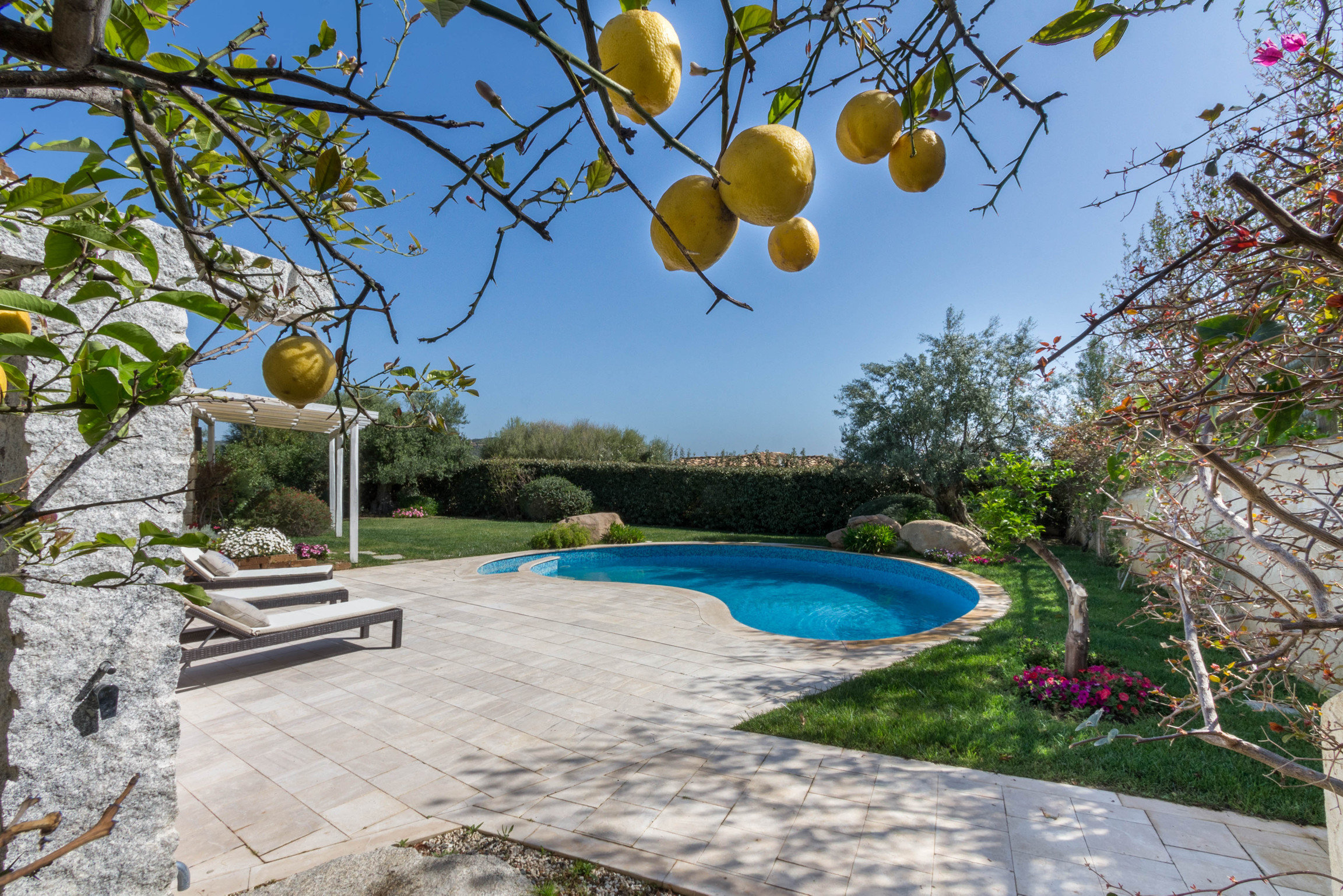 Ginestra mit Privatpool